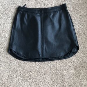 BB Dakota Leather Skirt